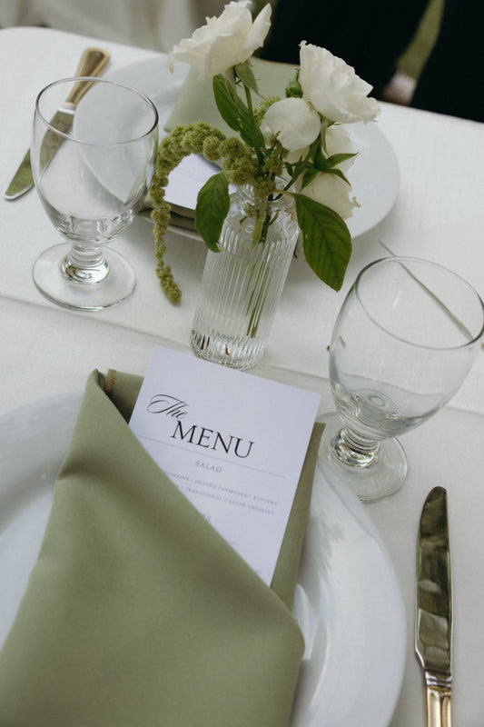 Bud Vase Arrangement ( Designers choice)